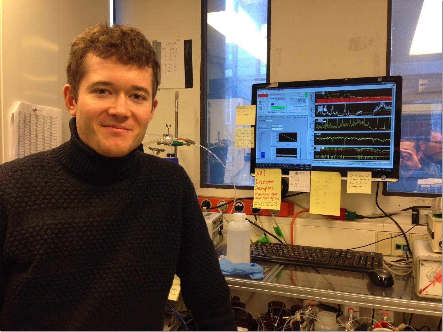 Marius Simonsen wondered why the dust particles from the interglacial period - the warmer period of time between the ice ages - were several times bigger than the dust particles from the ice age. Credit Paul Vallelonga