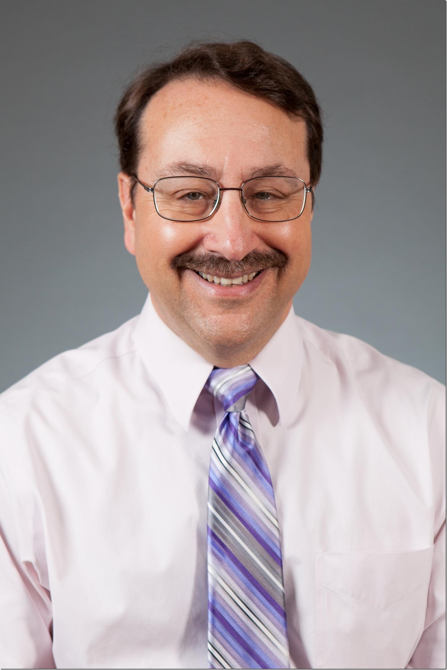 228475_web Barry Zingman, M.D., of Montefiore Health System and Albert Einstein College of Medicine, is leading a clinical trial at the institution to evaluate the experimental drug remdesivir to treat people who are hospitalized with severe COVID-19 infection. Credit Albert Einstein College of Medicine