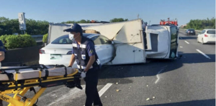 Taiwan Tesla Accident