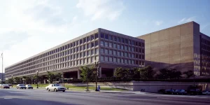 The_James_Forrestal_Building,_headquarters_of_the_U.S._Department_of_Energy_on_Independence_Avenue,_Washington,_D.C_LCCN2011635887