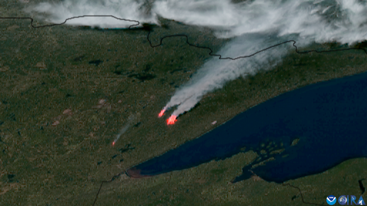 Wildfires_Grow_Rapidly_in_Minnesotas_Arrowhead_Region_CIRA_2025-05-12