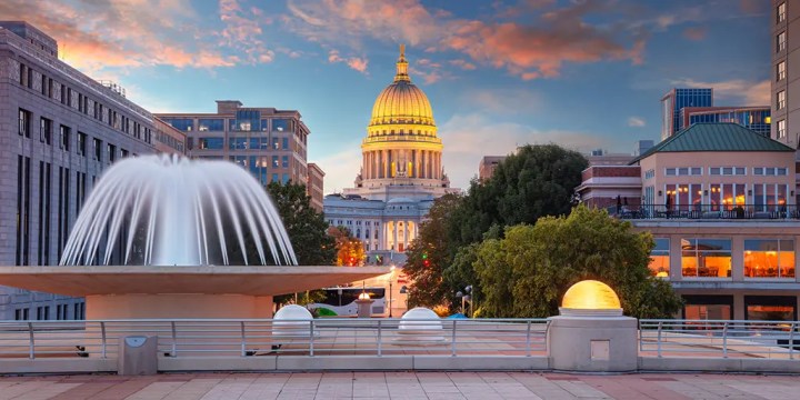 Cityscape image of downtown Madison with Wisconsin State Capitol Building